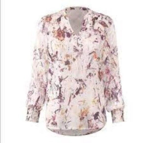 New NWOT CAbi Goddess Blouse Long Sleeve Style #3694 Size XS - Picture 3 of 10